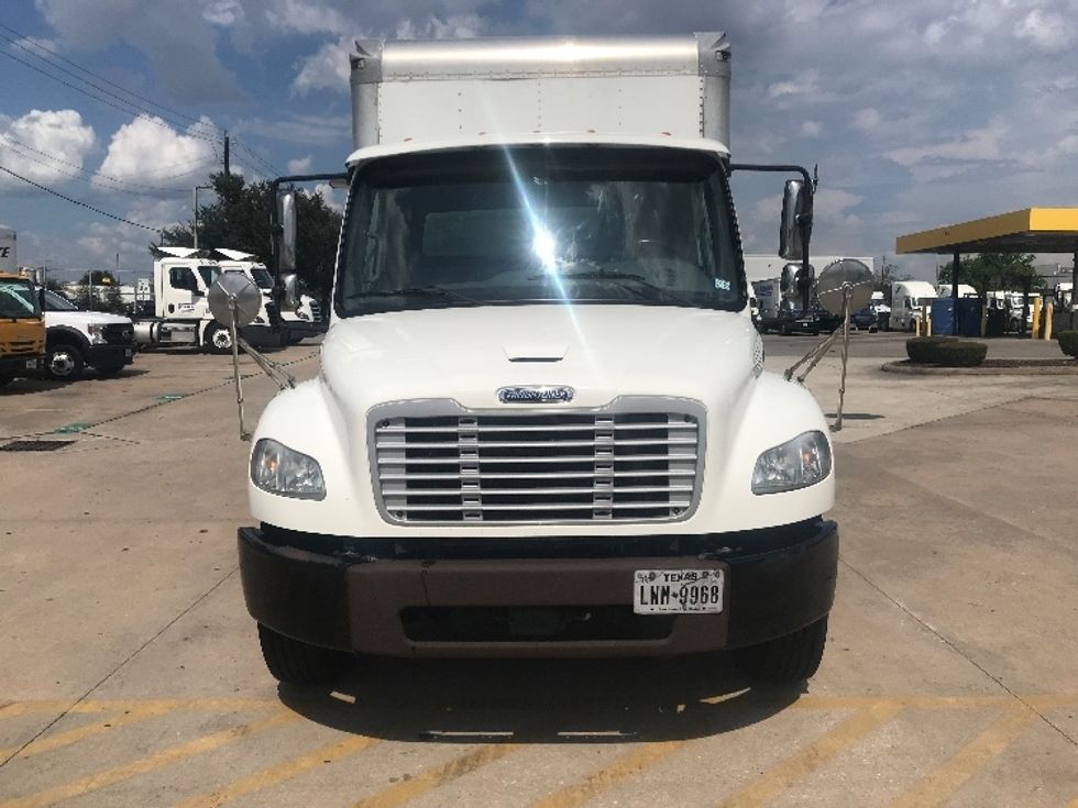 Medium Duty Box Truck-Light and Medium Duty Trucks-Freightliner-2020-M2-Houston-TX-222,580\n\t\tmiles-$ 36,500 - Image 2