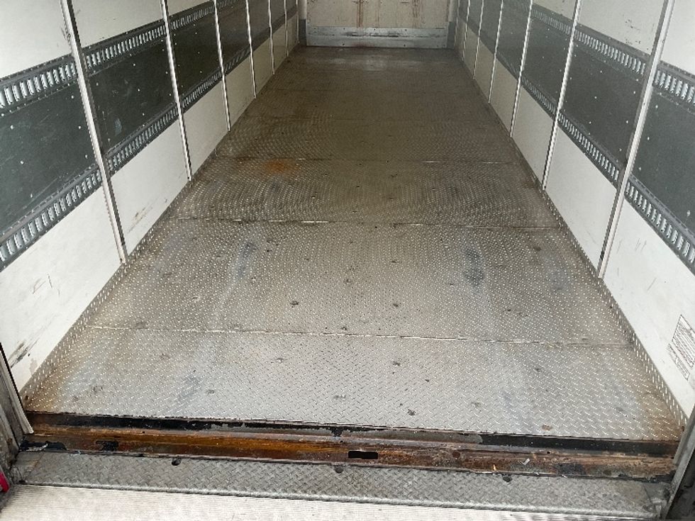 Medium Duty Box Truck-Light and Medium Duty Trucks-Freightliner-2020-M2-Indianapolis-IN-178,989\n\t\tmiles-$ 54,750 - Image 10