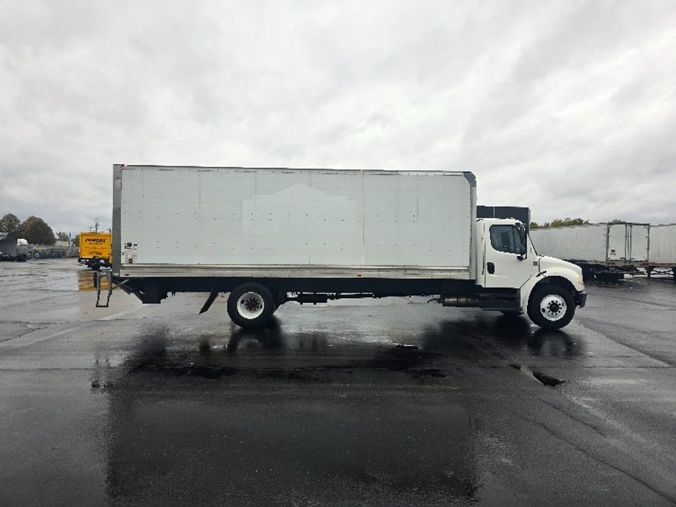 Medium Duty Box Truck-Light and Medium Duty Trucks-Freightliner-2020-M2-Indianapolis-IN-192,071\n\t\tmiles-$ 49,000 - Image 15
