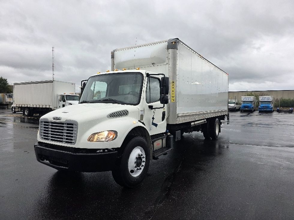 Medium Duty Box Truck-Light and Medium Duty Trucks-Freightliner-2020-M2-Indianapolis-IN-192,071\n\t\tmiles-$ 49,000 - Image 3