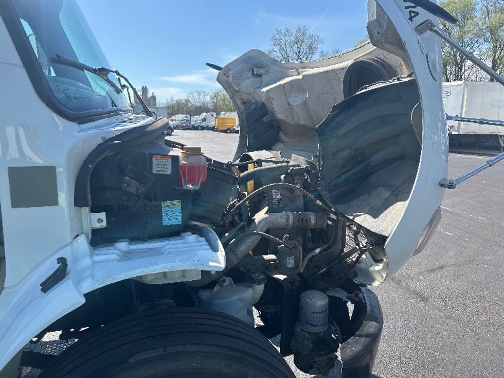 Medium Duty Box Truck-Light and Medium Duty Trucks-Freightliner-2020-M2-Indianapolis-IN-193,600\n\t\tmiles-$ 54,750 - Image 18