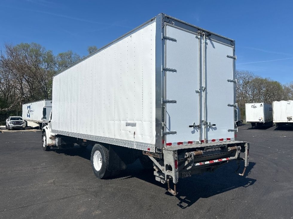 Medium Duty Box Truck-Light and Medium Duty Trucks-Freightliner-2020-M2-Indianapolis-IN-193,600\n\t\tmiles-$ 54,750 - Image 6