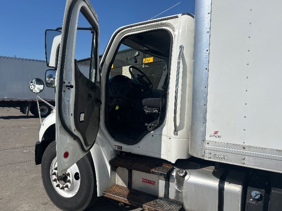 Medium Duty Box Truck-Light and Medium Duty Trucks-Freightliner-2020-M2-Indianapolis-IN-198,853\n\t\tmiles-$ 49,250 - Image 16