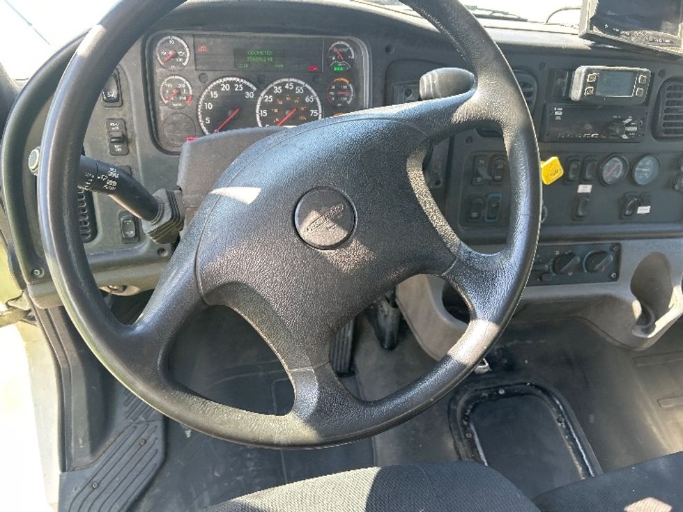 Medium Duty Box Truck-Light and Medium Duty Trucks-Freightliner-2020-M2-Indianapolis-IN-198,853\n\t\tmiles-$ 49,250 - Image 18