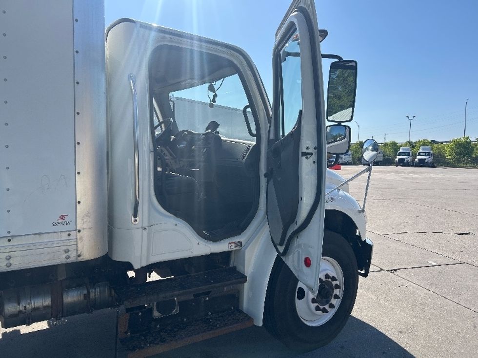 Medium Duty Box Truck-Light and Medium Duty Trucks-Freightliner-2020-M2-Indianapolis-IN-198,853\n\t\tmiles-$ 49,250 - Image 20