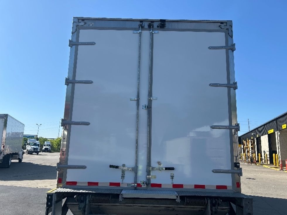 Medium Duty Box Truck-Light and Medium Duty Trucks-Freightliner-2020-M2-Indianapolis-IN-198,853\n\t\tmiles-$ 49,250 - Image 25