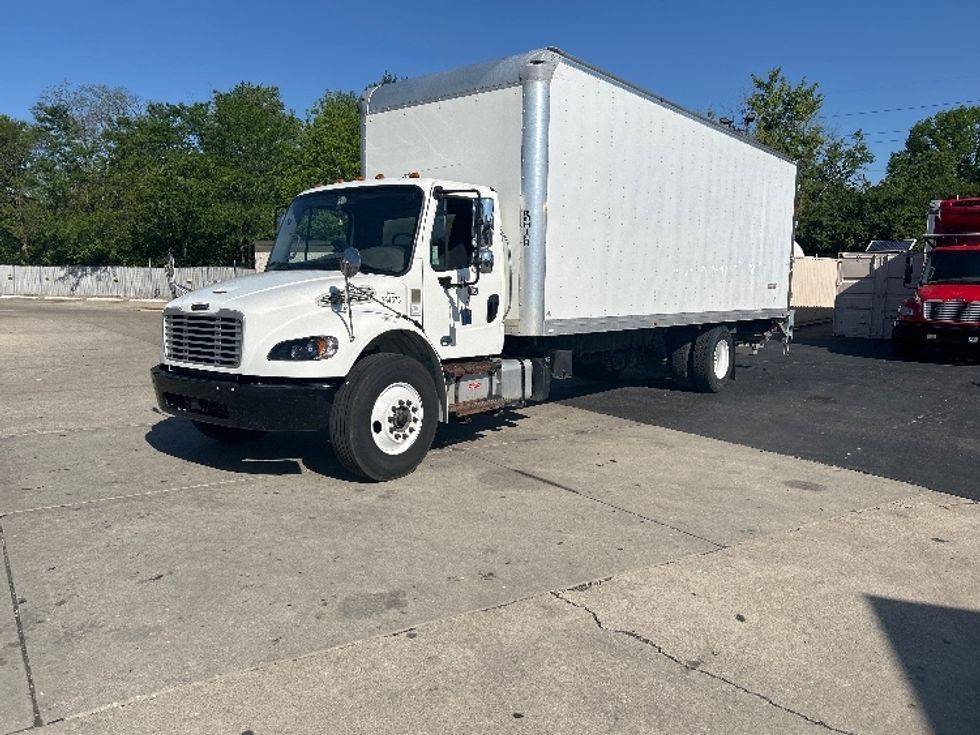 Medium Duty Box Truck-Light and Medium Duty Trucks-Freightliner-2020-M2-Indianapolis-IN-198,853\n\t\tmiles-$ 49,250 - Image 3