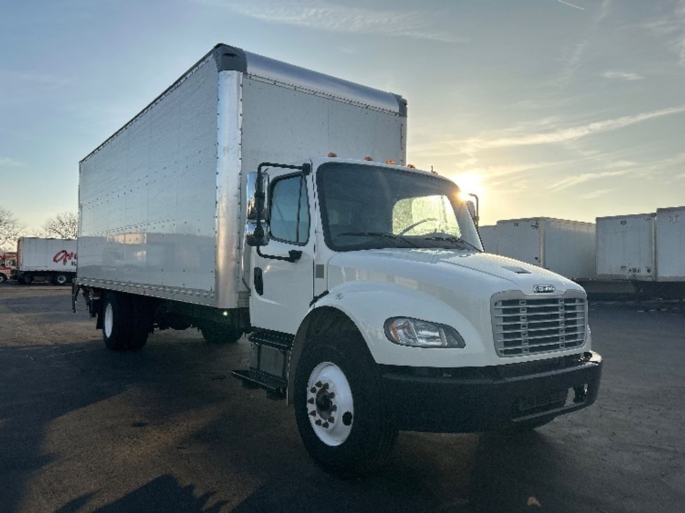Medium Duty Box Truck-Light and Medium Duty Trucks-Freightliner-2020-M2-Indianapolis-IN-199,121\n\t\tmiles-$ 47,250 - Image 1