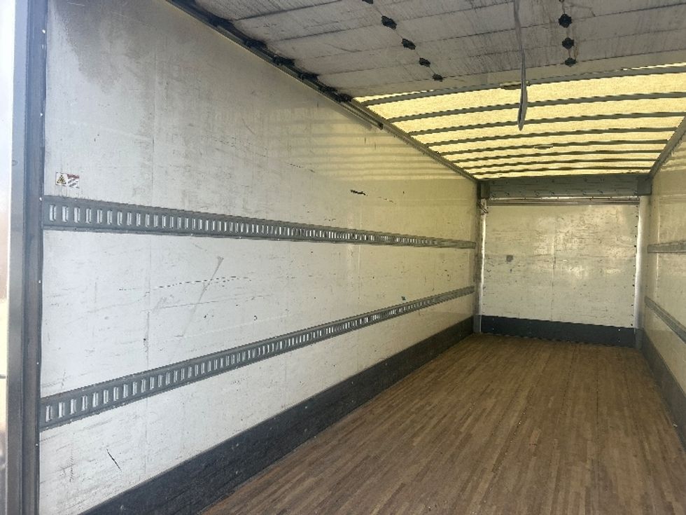 Medium Duty Box Truck-Light and Medium Duty Trucks-Freightliner-2020-M2-Indianapolis-IN-199,121\n\t\tmiles-$ 47,250 - Image 11