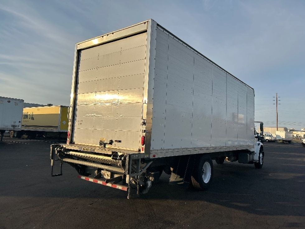 Medium Duty Box Truck-Light and Medium Duty Trucks-Freightliner-2020-M2-Indianapolis-IN-199,121\n\t\tmiles-$ 47,250 - Image 13