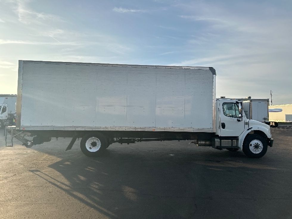 Medium Duty Box Truck-Light and Medium Duty Trucks-Freightliner-2020-M2-Indianapolis-IN-199,121\n\t\tmiles-$ 47,250 - Image 15