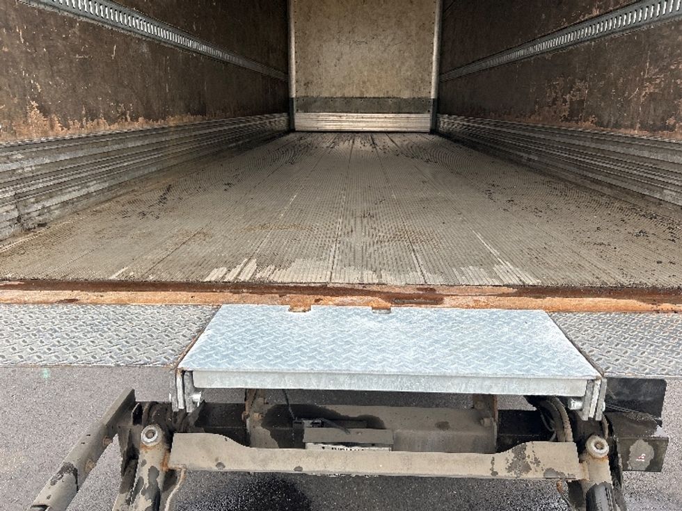 Medium Duty Box Truck-Light and Medium Duty Trucks-Freightliner-2020-M2-Indianapolis-IN-204,398\n\t\tmiles-$ 48,500 - Image 10