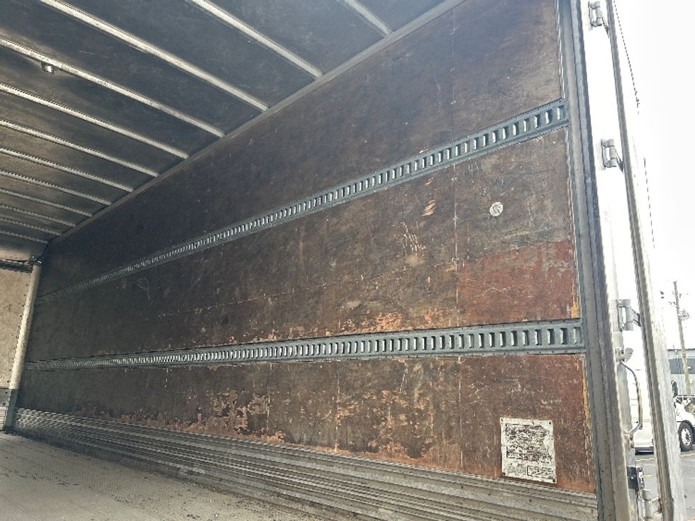 Medium Duty Box Truck-Light and Medium Duty Trucks-Freightliner-2020-M2-Indianapolis-IN-204,398\n\t\tmiles-$ 48,500 - Image 12