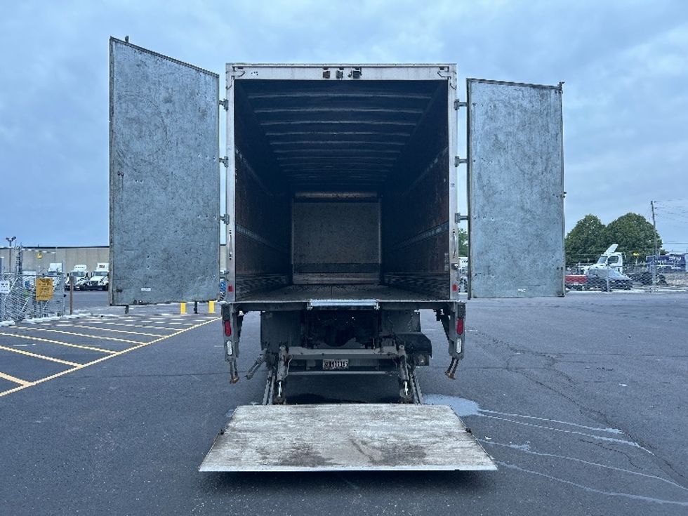 Medium Duty Box Truck-Light and Medium Duty Trucks-Freightliner-2020-M2-Indianapolis-IN-204,398\n\t\tmiles-$ 48,500 - Image 9