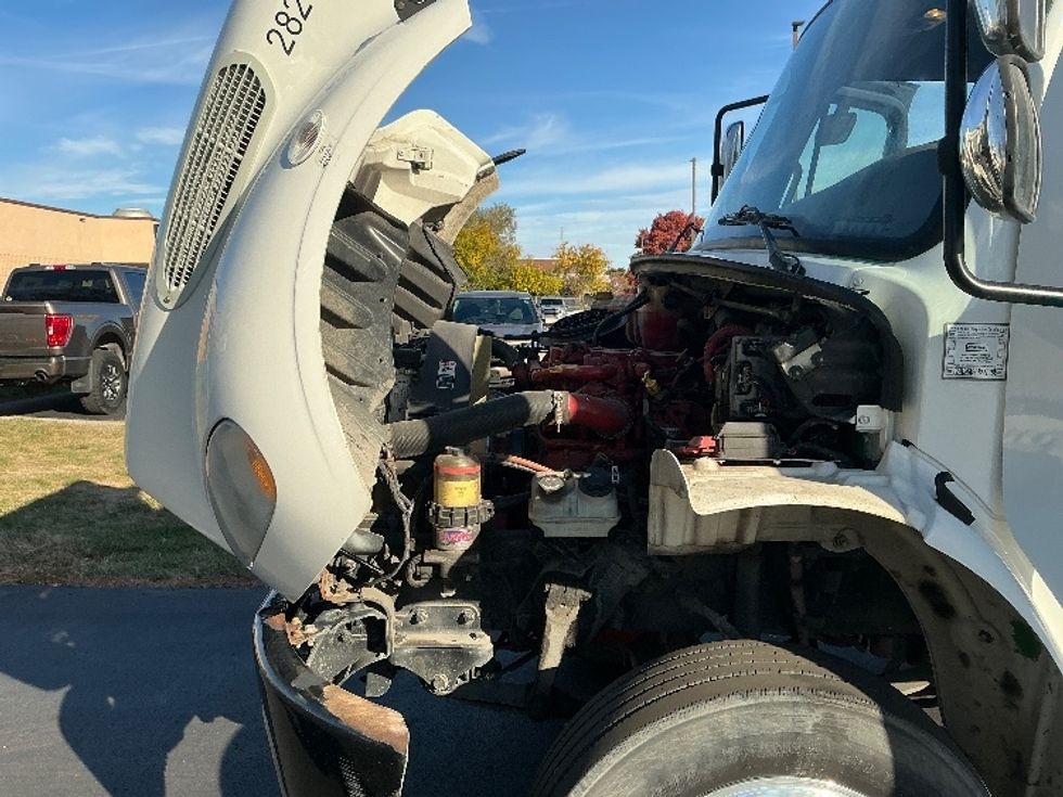 Medium Duty Box Truck-Light and Medium Duty Trucks-Freightliner-2020-M2-Indianapolis-IN-224,059\n\t\tmiles-$ 49,000 - Image 24