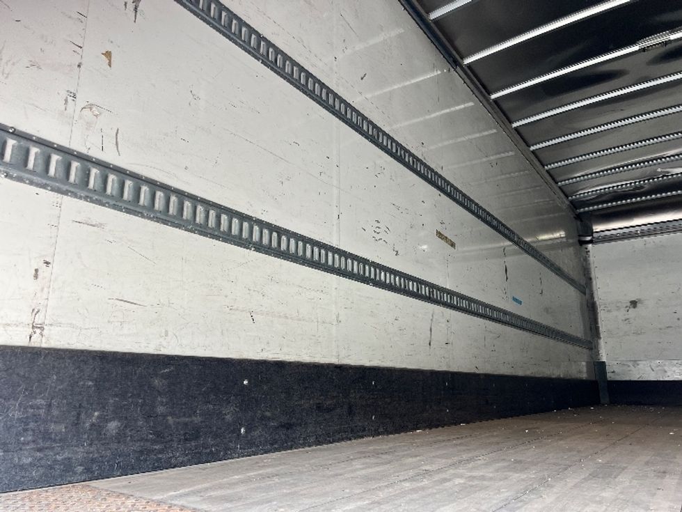 Medium Duty Box Truck-Light and Medium Duty Trucks-Freightliner-2020-M2-Indianapolis-IN-228,553\n\t\tmiles-$ 43,500 - Image 11