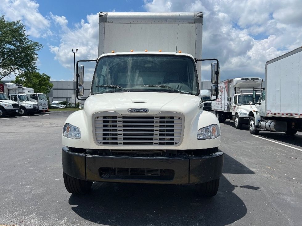 Medium Duty Box Truck-Light and Medium Duty Trucks-Freightliner-2020-M2-Indianapolis-IN-228,553\n\t\tmiles-$ 43,500 - Image 2