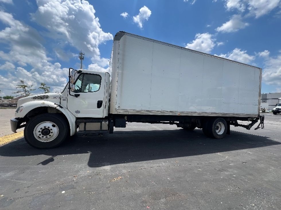 Medium Duty Box Truck-Light and Medium Duty Trucks-Freightliner-2020-M2-Indianapolis-IN-228,553\n\t\tmiles-$ 43,500 - Image 4