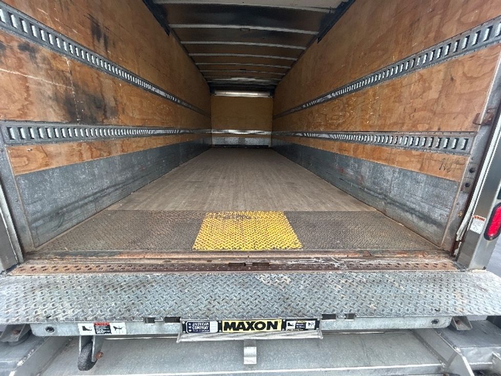 Medium Duty Box Truck-Light and Medium Duty Trucks-Freightliner-2020-M2-Indianapolis-IN-237,007\n\t\tmiles-$ 31,750 - Image 10