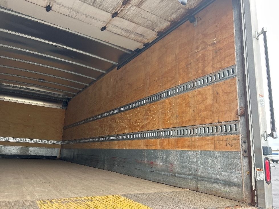 Medium Duty Box Truck-Light and Medium Duty Trucks-Freightliner-2020-M2-Indianapolis-IN-237,007\n\t\tmiles-$ 31,750 - Image 12