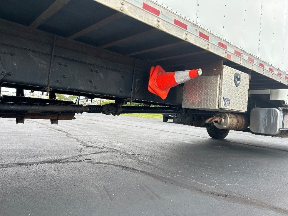 Medium Duty Box Truck-Light and Medium Duty Trucks-Freightliner-2020-M2-Indianapolis-IN-237,007\n\t\tmiles-$ 31,750 - Image 14
