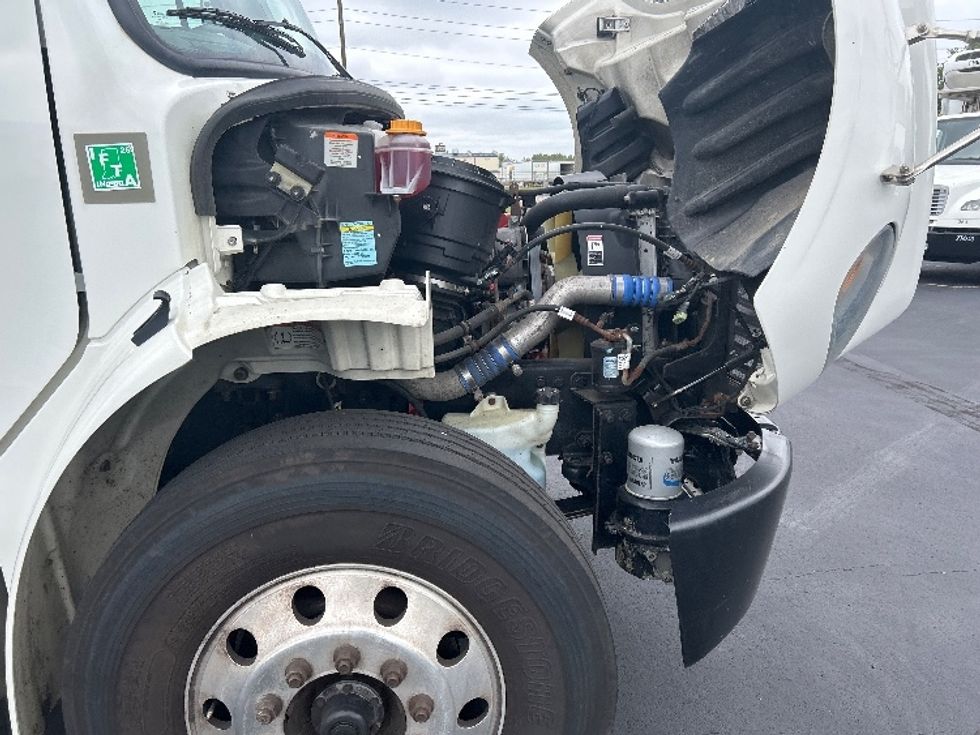 Medium Duty Box Truck-Light and Medium Duty Trucks-Freightliner-2020-M2-Indianapolis-IN-237,007\n\t\tmiles-$ 31,750 - Image 23