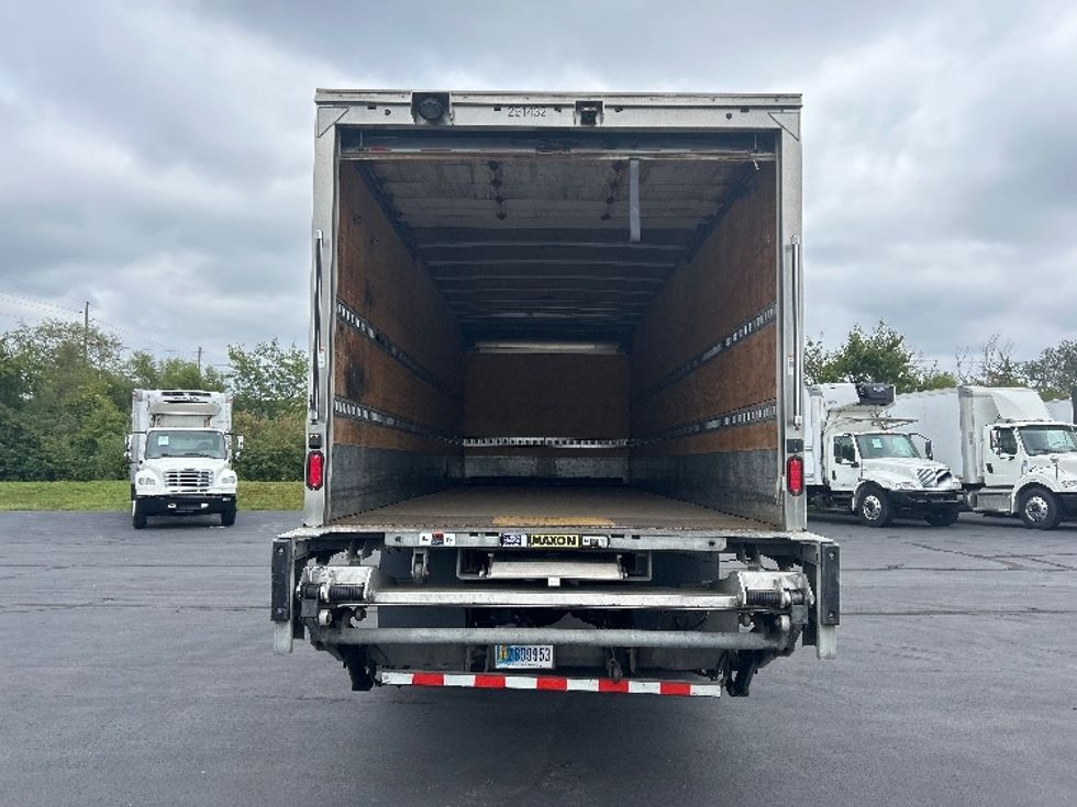Medium Duty Box Truck-Light and Medium Duty Trucks-Freightliner-2020-M2-Indianapolis-IN-237,007\n\t\tmiles-$ 31,750 - Image 8