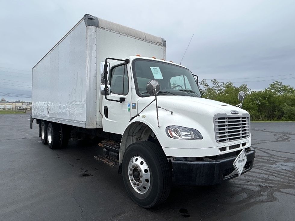 Medium Duty Box Truck-Light and Medium Duty Trucks-Freightliner-2020-M2-Indianapolis-IN-237,206\n\t\tmiles-$ 50,750 - Image 1