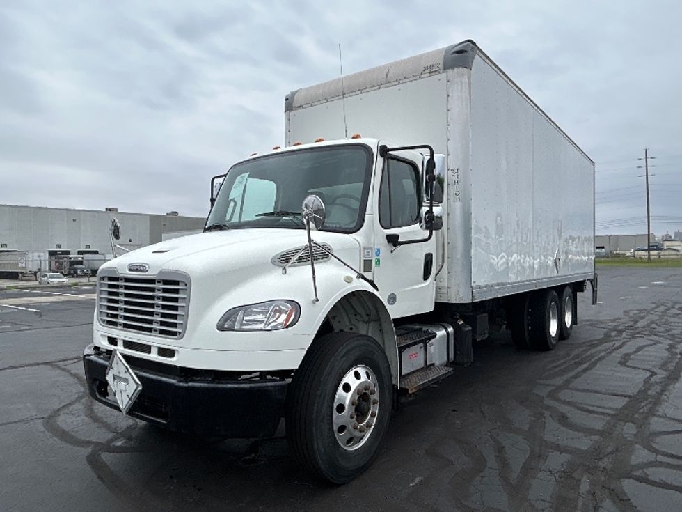 Medium Duty Box Truck-Light and Medium Duty Trucks-Freightliner-2020-M2-Indianapolis-IN-237,206\n\t\tmiles-$ 50,750 - Image 3