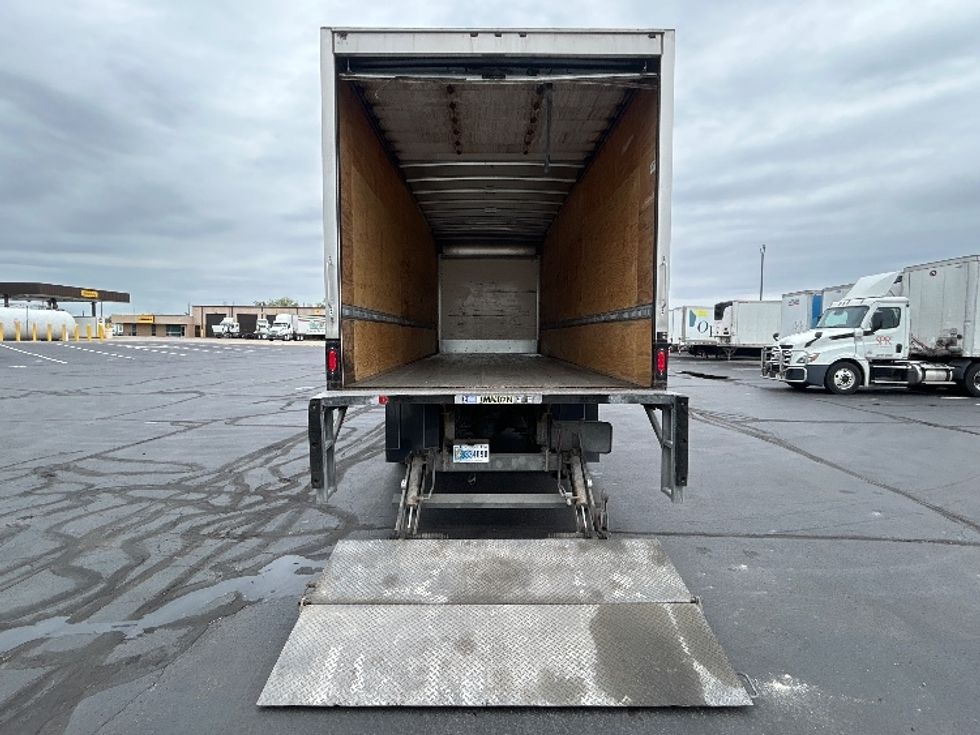 Medium Duty Box Truck-Light and Medium Duty Trucks-Freightliner-2020-M2-Indianapolis-IN-237,206\n\t\tmiles-$ 50,750 - Image 9
