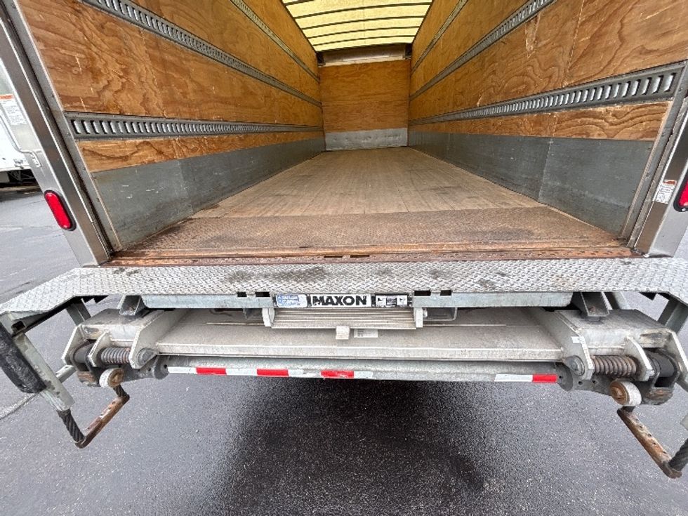 Medium Duty Box Truck-Light and Medium Duty Trucks-Freightliner-2020-M2-Indianapolis-IN-279,290\n\t\tmiles-$ 40,750 - Image 10