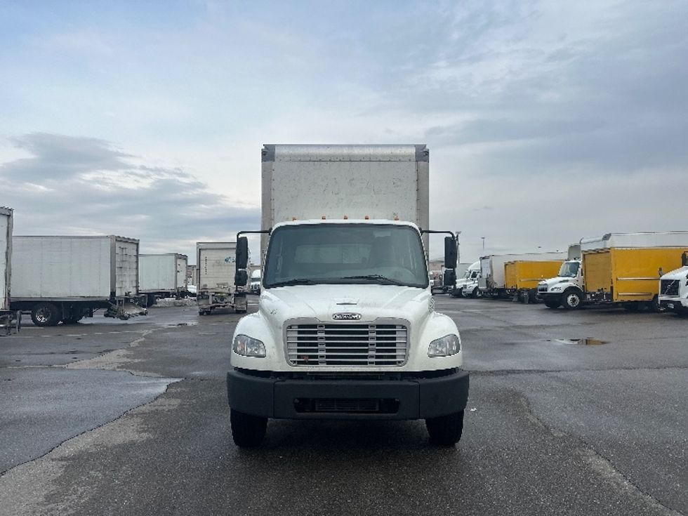 2020 Freightliner M2 106 Medium Duty photo 2