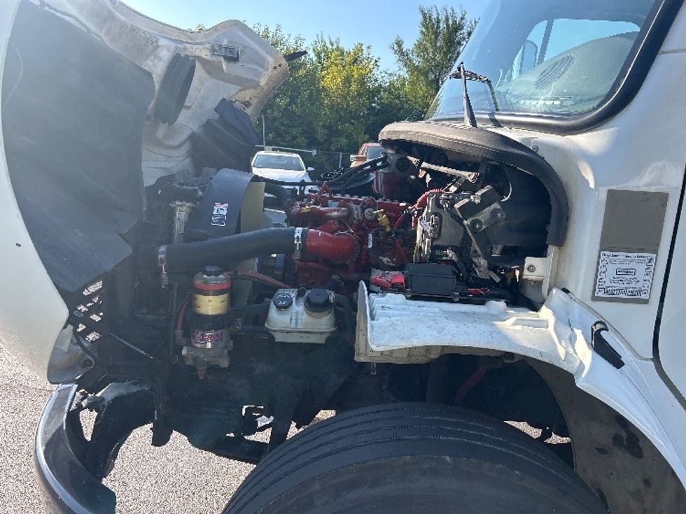 Medium Duty Box Truck-Light and Medium Duty Trucks-Freightliner-2020-M2-Indianapolis-IN-318,070\n\t\tmiles-$ 28,250 - Image 24
