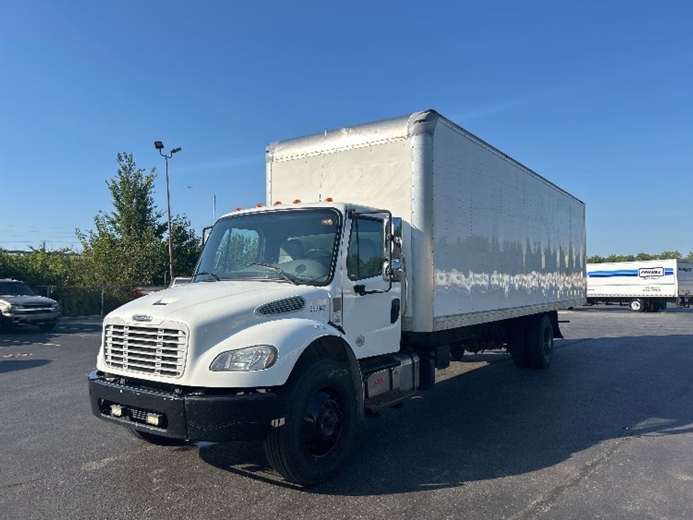 Medium Duty Box Truck-Light and Medium Duty Trucks-Freightliner-2020-M2-Indianapolis-IN-318,070\n\t\tmiles-$ 28,250 - Image 3