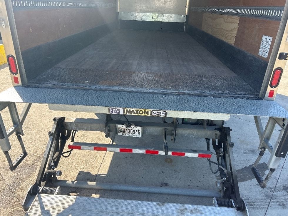 Medium Duty Box Truck-Light and Medium Duty Trucks-Freightliner-2020-M2-Indianapolis-IN-38,704\n\t\tmiles-$ 61,750 - Image 10