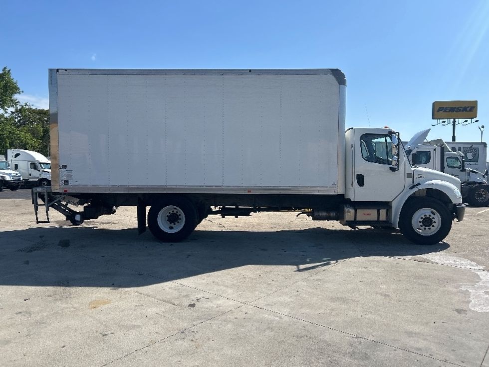 Medium Duty Box Truck-Light and Medium Duty Trucks-Freightliner-2020-M2-Indianapolis-IN-38,704\n\t\tmiles-$ 61,750 - Image 15
