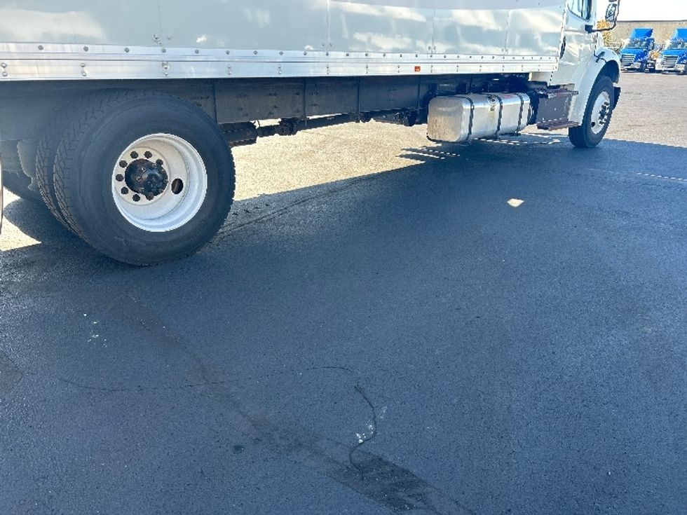Medium Duty Box Truck-Light and Medium Duty Trucks-Freightliner-2020-M2-Indianapolis-IN-81,138\n\t\tmiles-$ 68,750 - Image 13