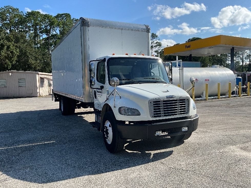 Medium Duty Box Truck-Light and Medium Duty Trucks-Freightliner-2020-M2-Jacksonville-FL-180,921\n\t\tmiles-$ 46,500 - Image 1