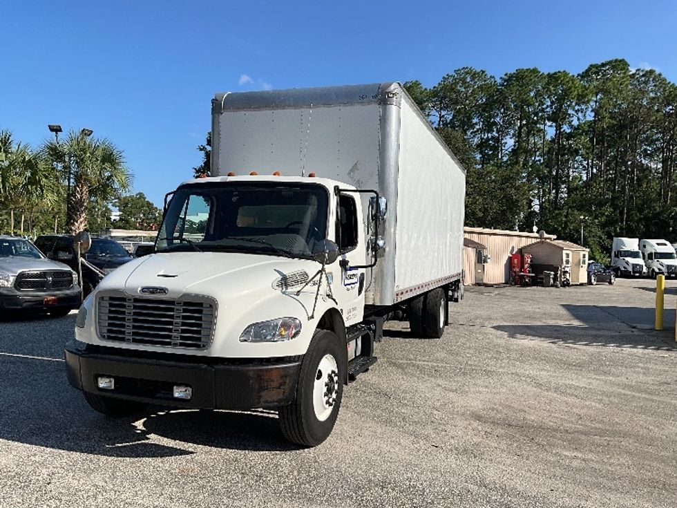Medium Duty Box Truck-Light and Medium Duty Trucks-Freightliner-2020-M2-Jacksonville-FL-180,921\n\t\tmiles-$ 46,500 - Image 3