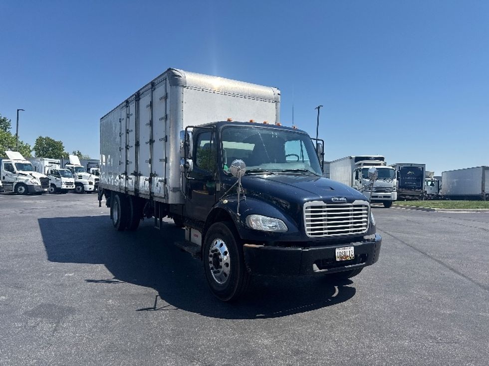 Medium Duty Box Truck-Light and Medium Duty Trucks-Freightliner-2020-M2-Jessup-MD-162,853\n\t\tmiles-$ 55,000 - Image 1
