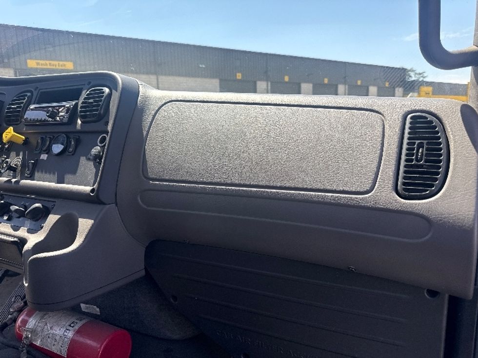 Medium Duty Box Truck-Light and Medium Duty Trucks-Freightliner-2020-M2-Jessup-MD-162,853\n\t\tmiles-$ 55,000 - Image 19