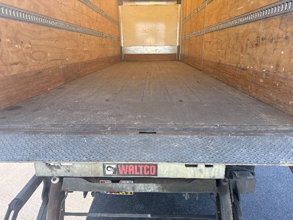 Medium Duty Box Truck-Light and Medium Duty Trucks-Freightliner-2020-M2-Jessup-MD-162,853\n\t\tmiles-$ 55,000 - Image 9