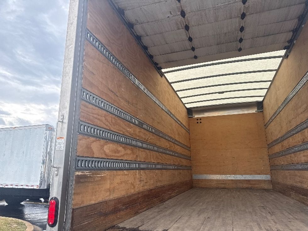 Medium Duty Box Truck-Light and Medium Duty Trucks-Freightliner-2020-M2-Jessup-MD-173,114\n\t\tmiles-$ 38,000 - Image 10