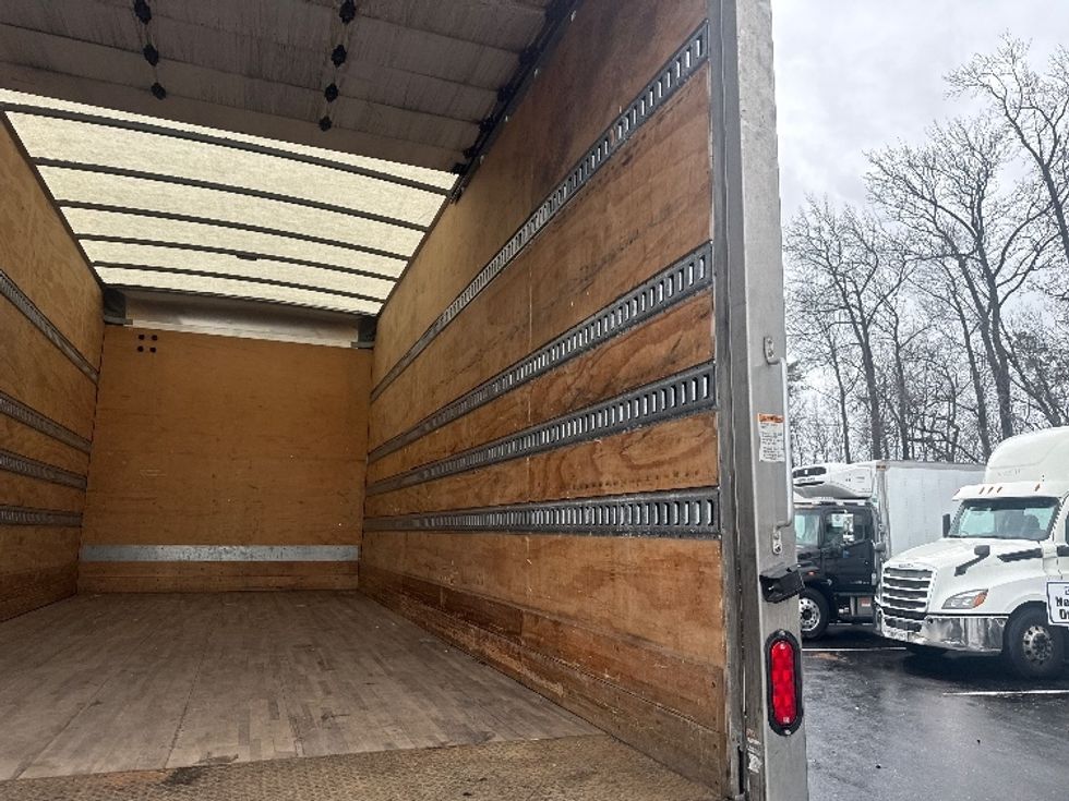 Medium Duty Box Truck-Light and Medium Duty Trucks-Freightliner-2020-M2-Jessup-MD-173,114\n\t\tmiles-$ 38,000 - Image 11