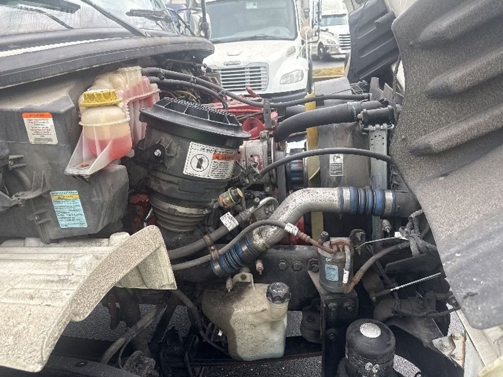 Medium Duty Box Truck-Light and Medium Duty Trucks-Freightliner-2020-M2-Jessup-MD-173,114\n\t\tmiles-$ 38,000 - Image 22