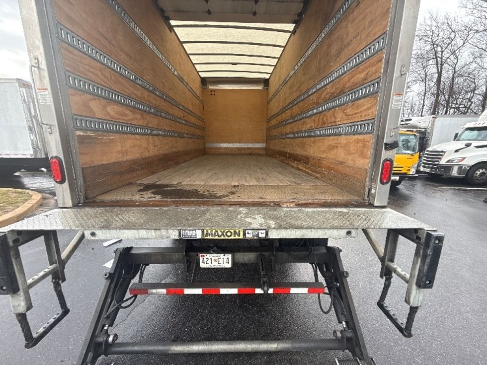Medium Duty Box Truck-Light and Medium Duty Trucks-Freightliner-2020-M2-Jessup-MD-173,114\n\t\tmiles-$ 38,000 - Image 9
