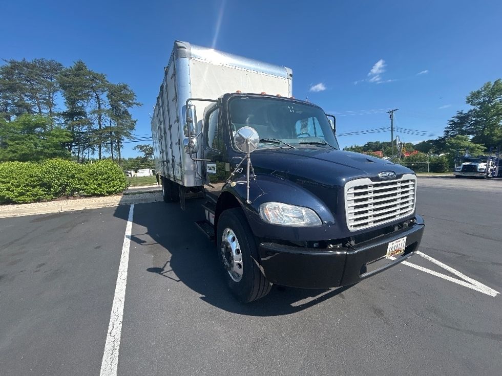 Medium Duty Box Truck-Light and Medium Duty Trucks-Freightliner-2020-M2-Jessup-MD-224,554\n\t\tmiles-$ 48,500 - Image 1