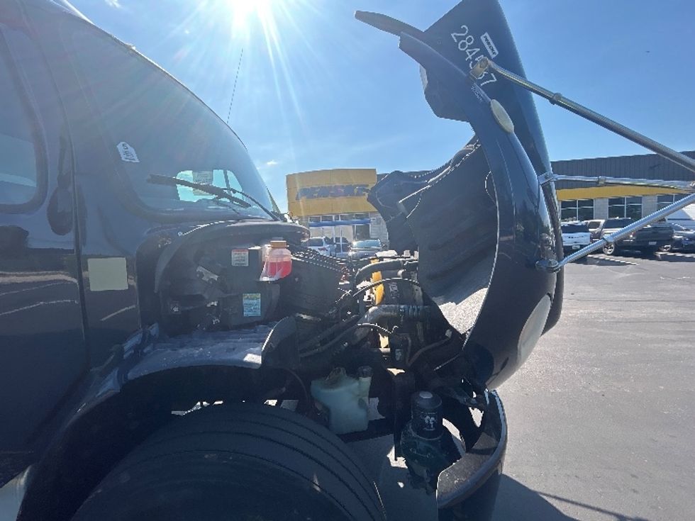 Medium Duty Box Truck-Light and Medium Duty Trucks-Freightliner-2020-M2-Jessup-MD-224,554\n\t\tmiles-$ 48,500 - Image 22