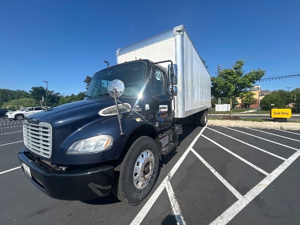 Medium Duty Box Truck-Light and Medium Duty Trucks-Freightliner-2020-M2-Jessup-MD-224,554\n\t\tmiles-$ 48,500 - Image 3