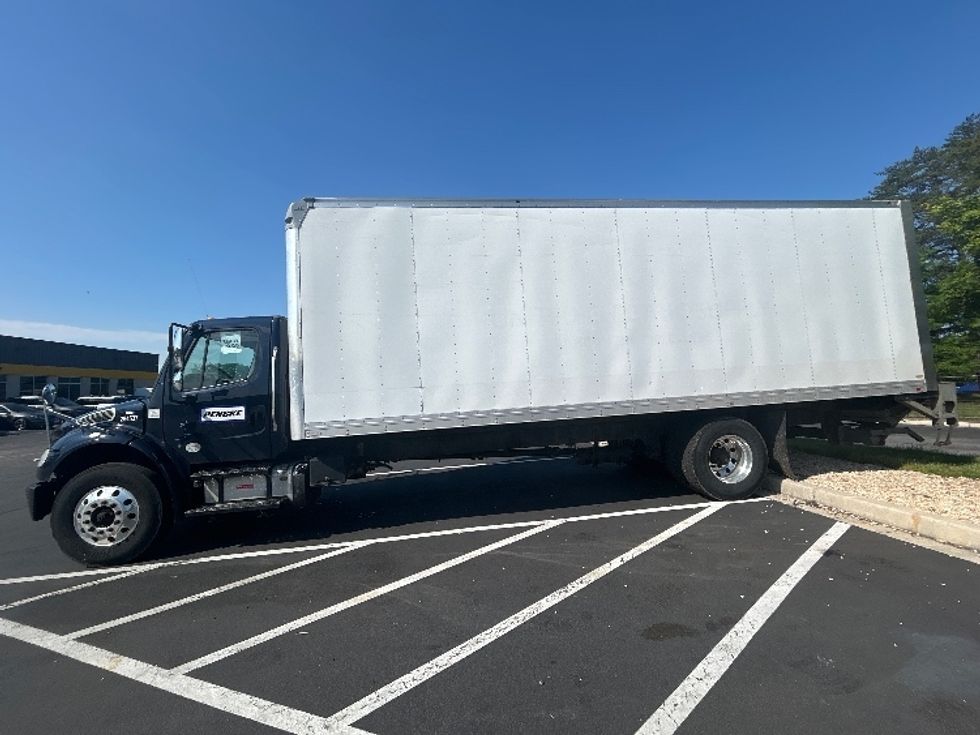Medium Duty Box Truck-Light and Medium Duty Trucks-Freightliner-2020-M2-Jessup-MD-224,554\n\t\tmiles-$ 48,500 - Image 4
